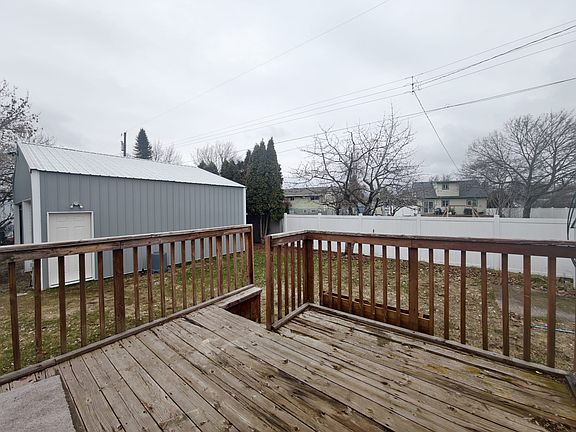 4th image of 19122 E Cane Cir
