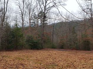 885 Lance Cove Rd, Hayesville, NC 28904