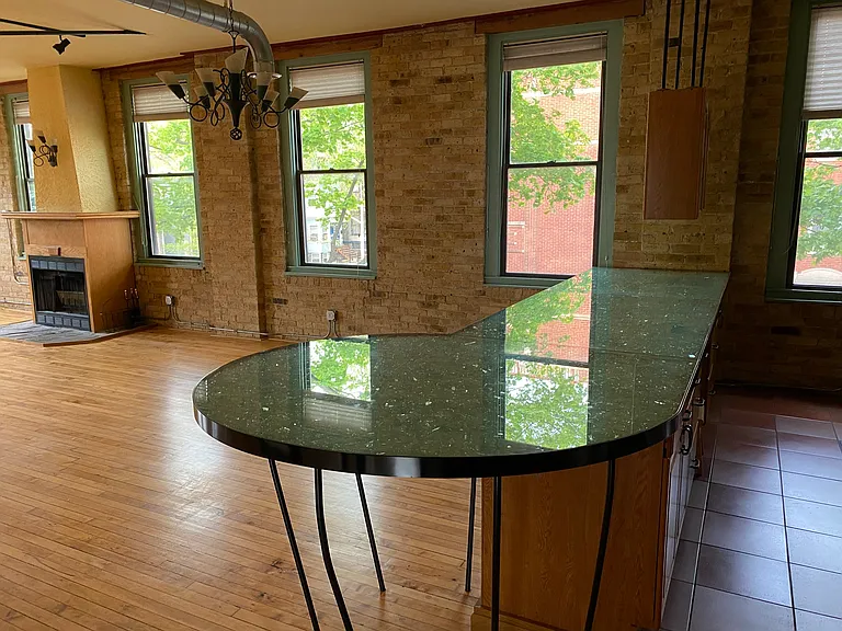 1846 W Henderson St #1846 — Photo 47