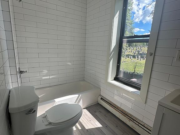 4th image of 163 Washington St Floor 2