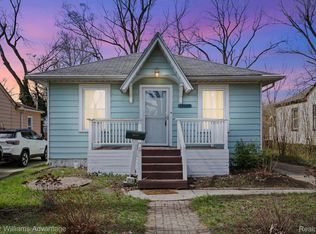 19339 Centralia, Redford, MI 48240
