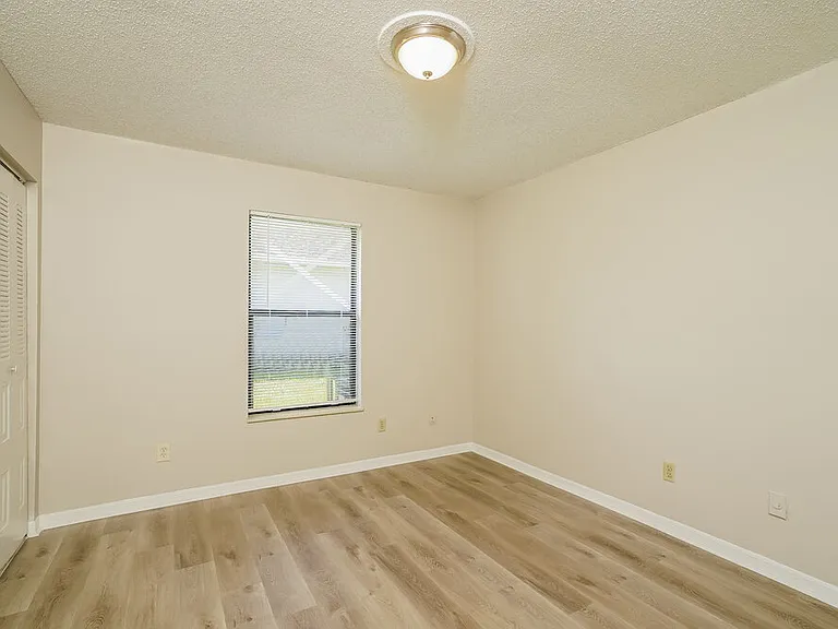 6514 Flora Way — Photo 12