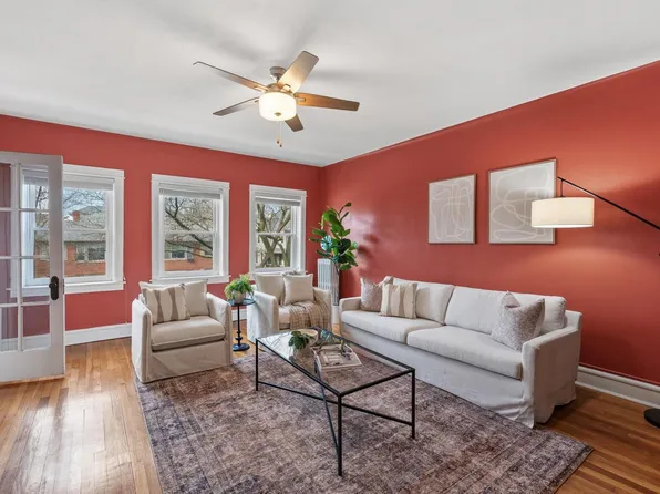 2572 North Prospect AVENUE #D, Milwaukee, WI 53211