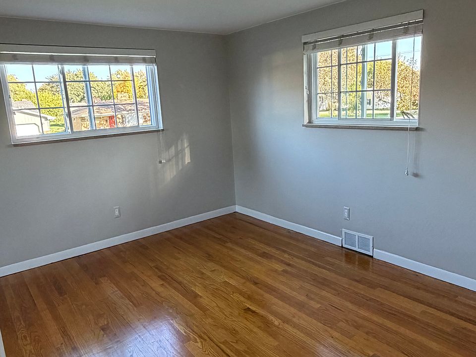 45257 Grant Park, photo 10