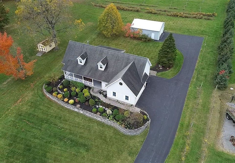 1st image of 5117 W Lake Rd