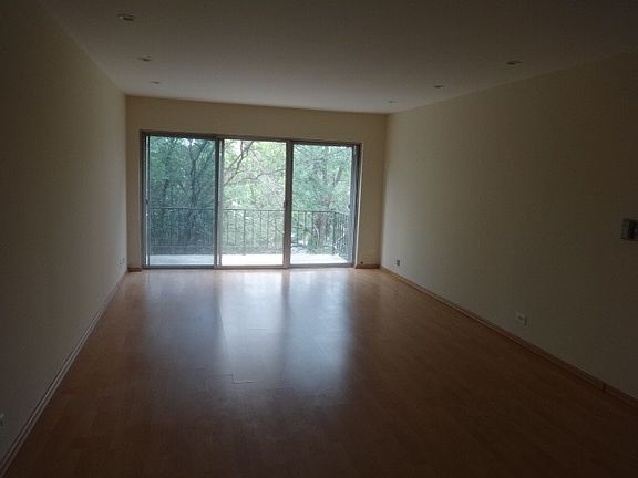 5th image of 5001 Carriageway Dr #A-305