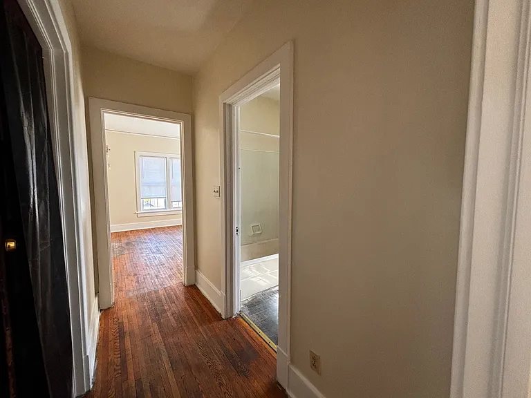 669 Farrington St #669 — Photo 2