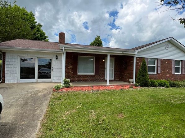 1458 Golf Course Rd