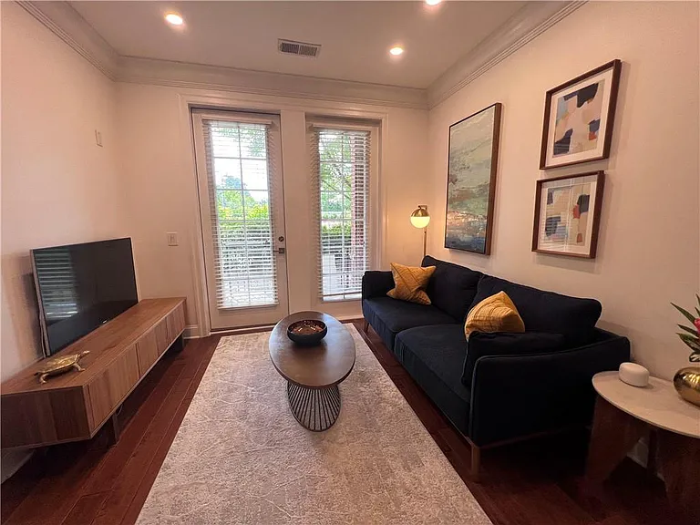 901 Abernathy Rd #1190 — Photo 11