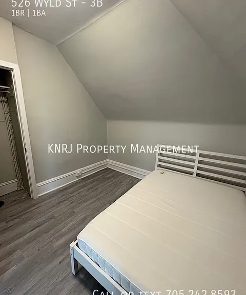 526 Wyld St #3B — Photo 6