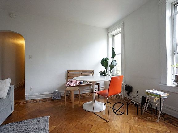 2nd image of 967 Bergen St APT 3D