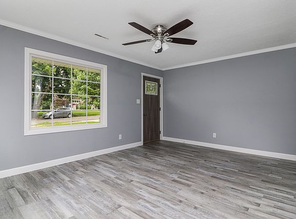 4th image of 9 Briarwood Ave