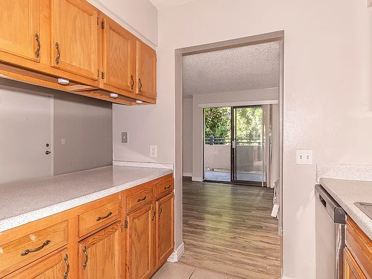 Arvada Flats — Photo 8