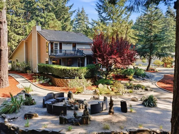 1511 11th Lane, Fox Island, WA 98333