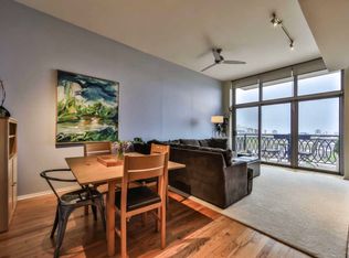 1201 W Adams St APT 909, Chicago, IL 60607