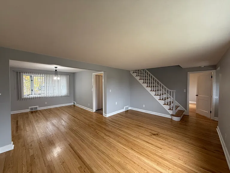 199 Goodrich St — Photo 14
