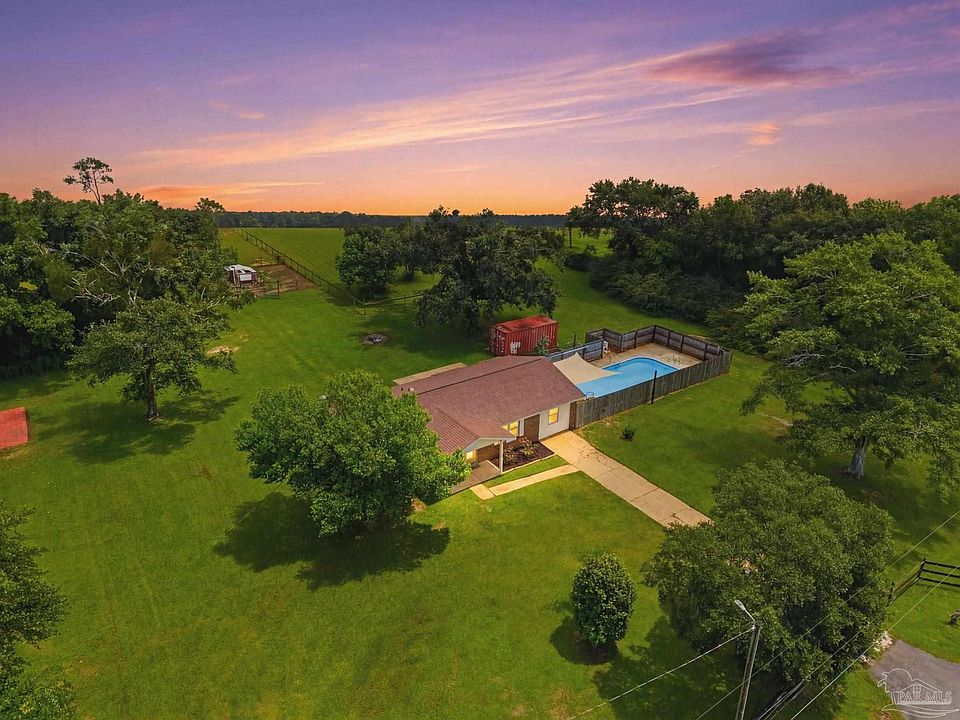 1st image of 3048 Rainbow Ln