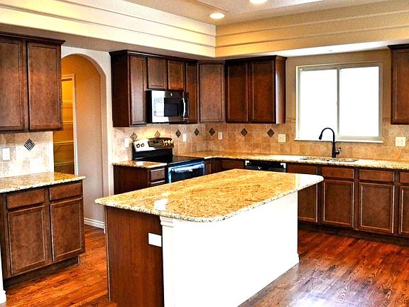 4th image of 5208 Monarch Crest Way