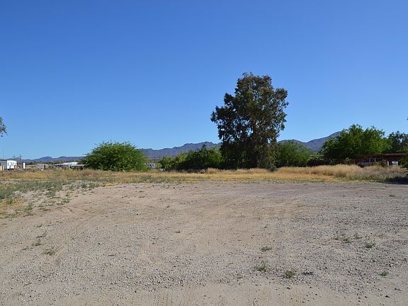 2nd image of 7631 N Business Park Dr