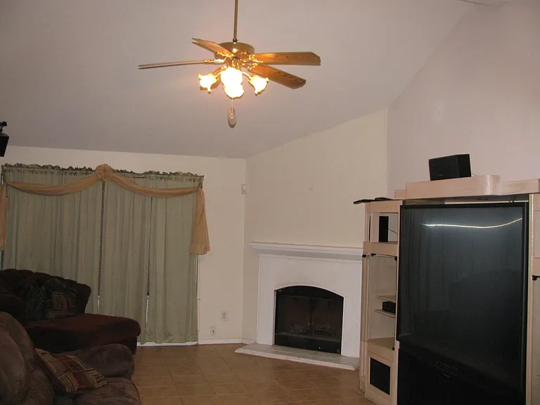 10839 Bradford Way Dr — Photo 5