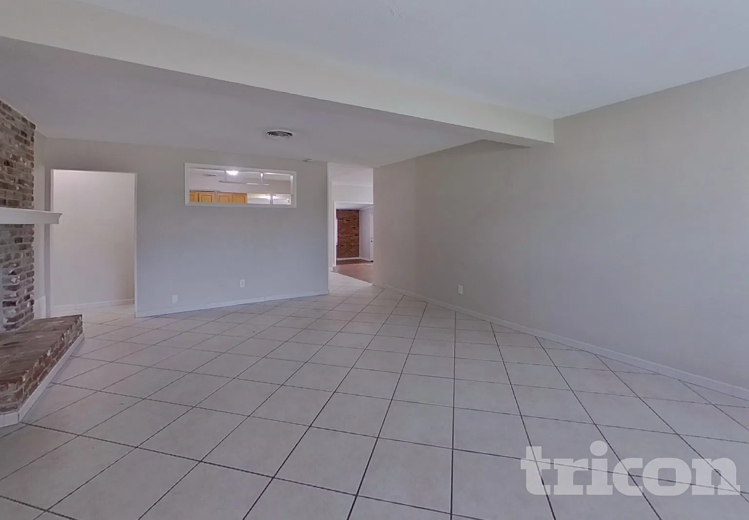 2761 59th Avenue North St. Petersburg FL — Photo 2