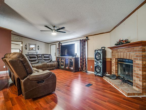 4th image of 458 County Road 2131
