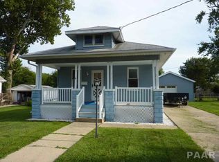 1216 E Lake Ave, Peoria Heights, IL 61616