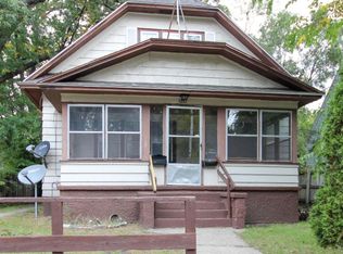 524 E Dale Ave, Muskegon, MI 49442