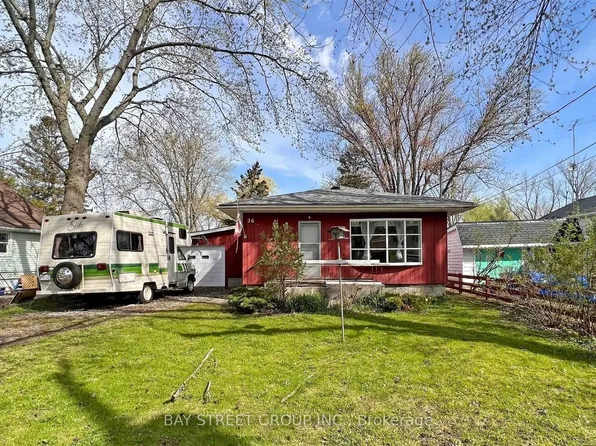 26 Douglas Rd, Richmond Hill, ON L4E 3G9