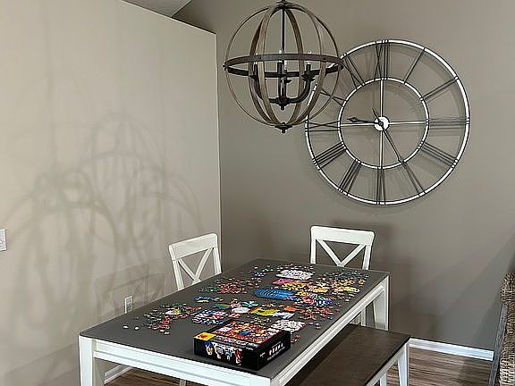 4th image of 2750D Canterbury Cir