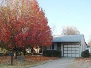 3316 Highgate Ln, Saint Charles, MO 63301