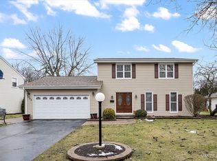 865 California Ct, Aurora, IL 60506