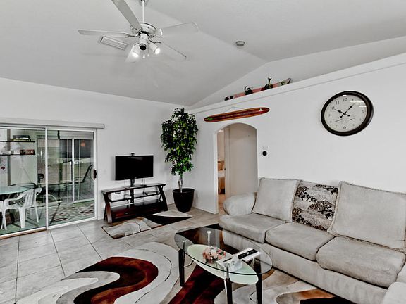 5th image of 3851 Osage Dr