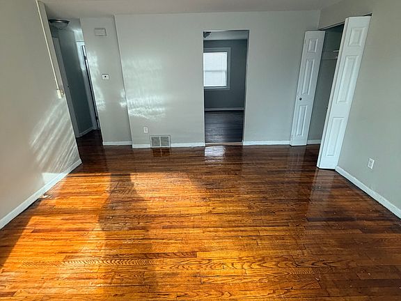 2nd image of 179 Quinnipiac Ave #1B