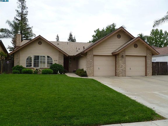 3rd image of 4139 W Orchard Ct