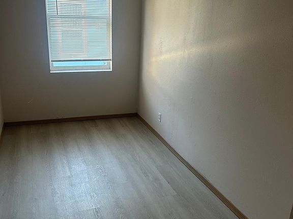 5th image of 3729 S K St APT A