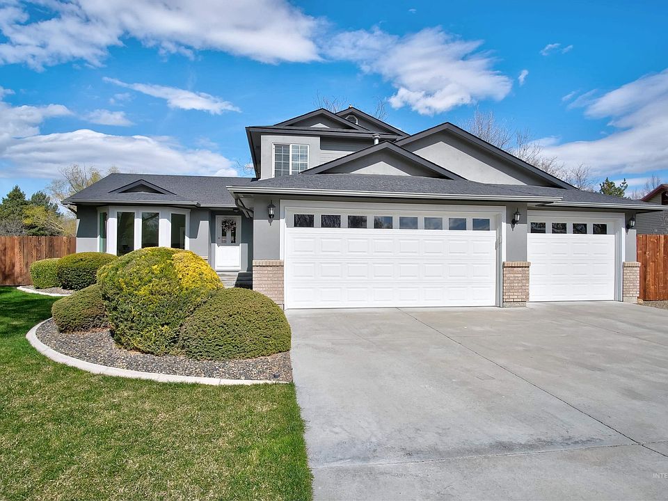 1st image of 2512 Arapahoe Ct