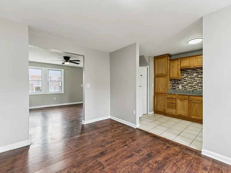 4804 Wrenwood Ave — Photo 9