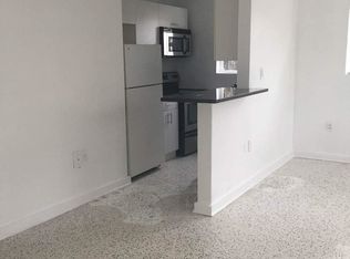 718 NW 4th St APT 4, Miami, FL 33128