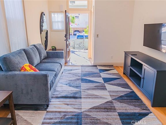 5th image of 1275 W 23rd St