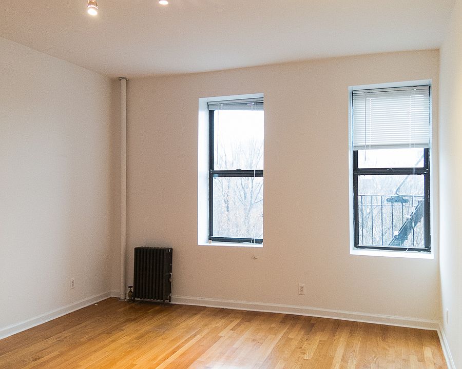 1st image of 286 Eastern Pkwy APT 4A