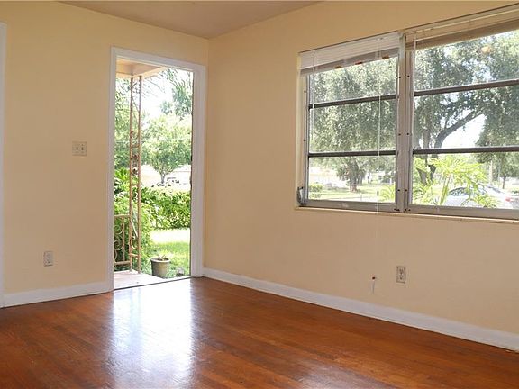 5th image of 4960 41st Ave N
