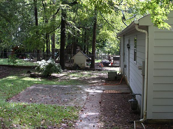2nd image of 6409 Burning Bush Ct