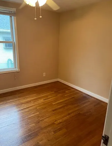 623 S College Ave — Photo 9