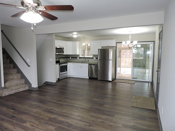 2nd image of 5015 Holbrook Dr