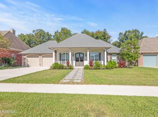 205 Belle Maison Dr, Lafayette, LA 70506