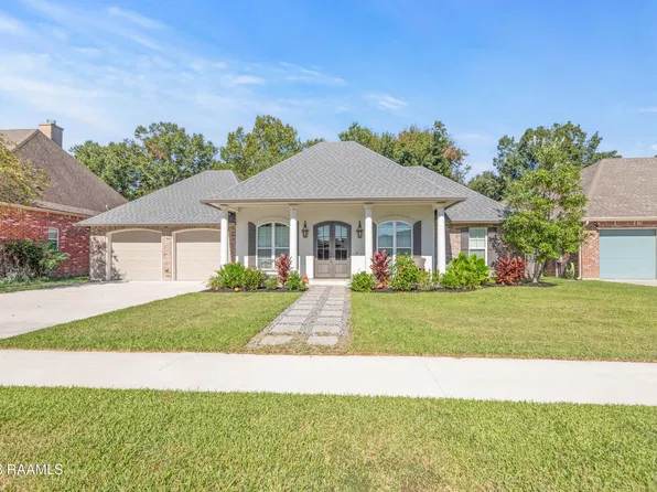 205 Belle Maison Dr, Lafayette, LA 70506