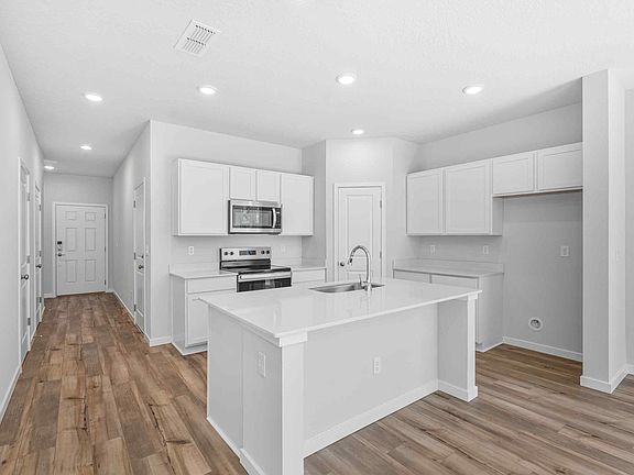 2nd image of 103 Brazil Nut Cir