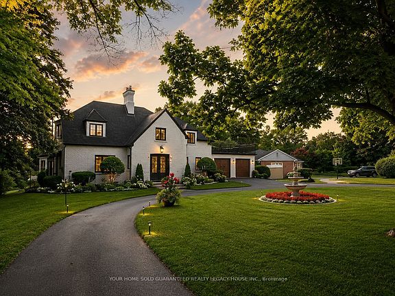 3rd image of 300 Mount Pleasant Rd