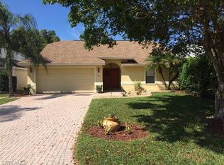 880 Belville Blvd, Naples, FL 34104